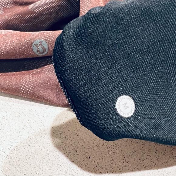 Lululemon Pace Breaker Linerless Camo Brown Short 7'' - Size M - Picture 9 of 11